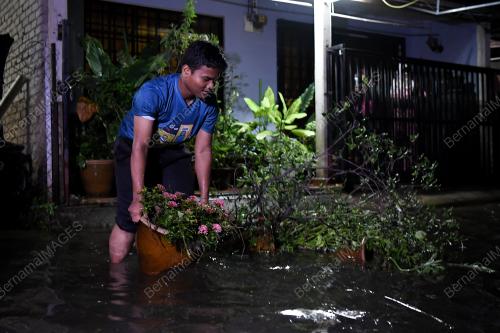 BANJIR DI TERENGGANU
