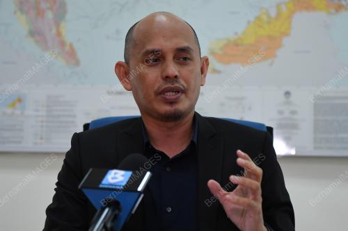 ROSLI ZAKARIA
