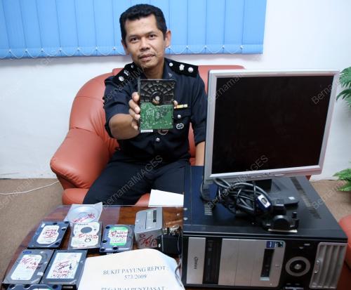 POLIS RAMPAS FILEM LUCAH