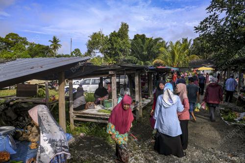 KEUNIKAN PASAR PAGI HAJI HARUN