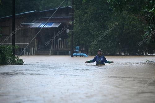 BANJIR KAMPUNG BELIMBING JONGOK BATU