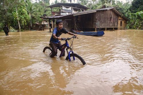 BANJIR KAMPUNG SHUKOR