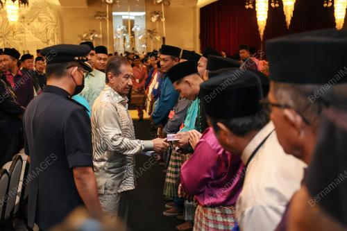SULTAN MIZAN ZAINAL ABIDIN