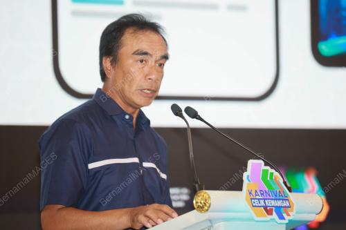 ADNAN ZAYLANI MOHAMAD ZAHID