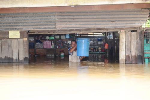 TR01_26122012_DUNGUN_BANJIR