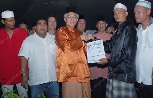 DATUK SERI IDRIS JUSOH