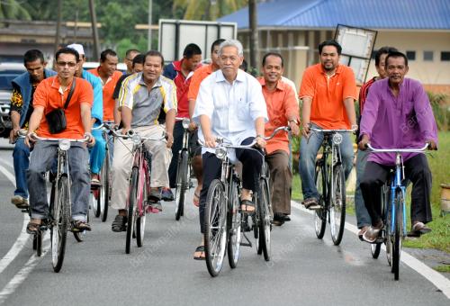 DATUK SERI IDRIS JUSOH