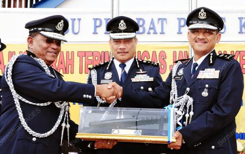 MOHD SHUKRI DAHLAN