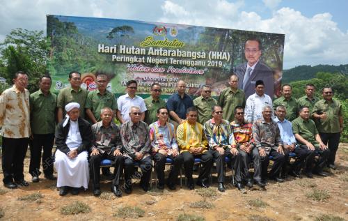 TR01_28032019_SAMBUTAN_HARI_HUTAN