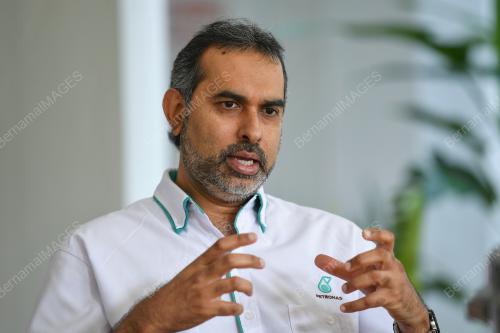DR SALMAN HUSSAIN INAYAT HUSSAIN