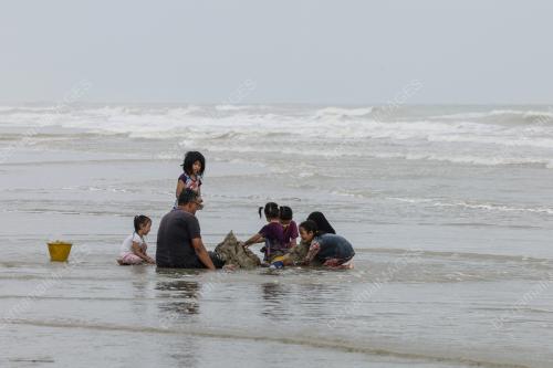 MONSUN TIMUR LAUT