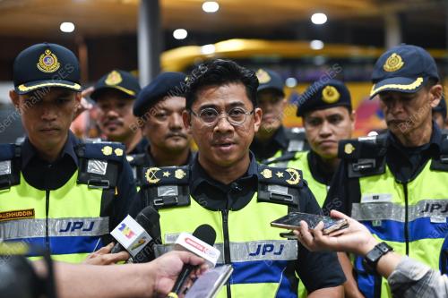 OPERASI KHAS TAHUN BAHARU CINA