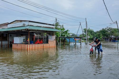 BANJIR TERENGGANU