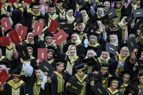 KONVOKESYEN UNISZA KE-14
