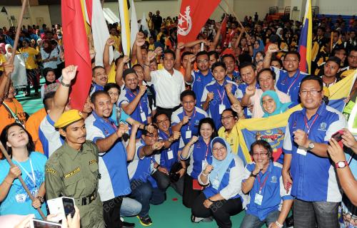 TR01_31012014_KHAIRY_MAYC