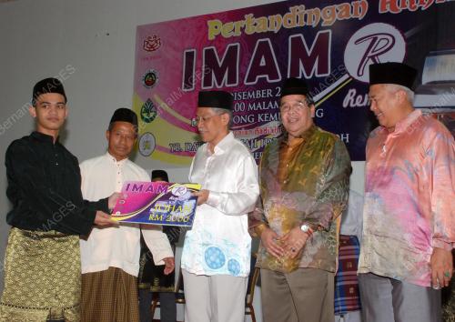 DATUK IDRIS JUSOF