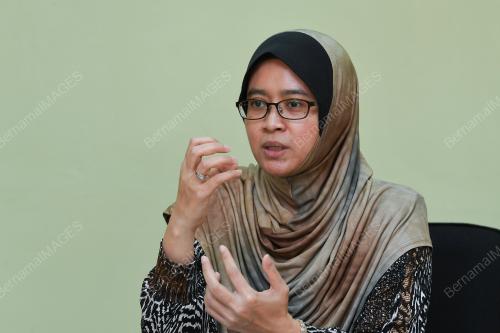 PROF DR NUR AZURA SANUSI