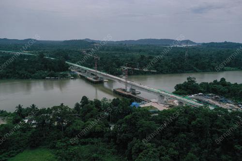 PROJEK LALUAN REL PANTAI TIMUR (ECRL)