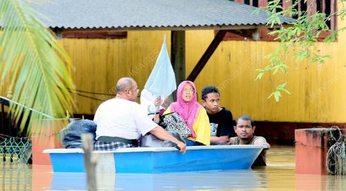 TR02_02012012_SETIU_BANJIR