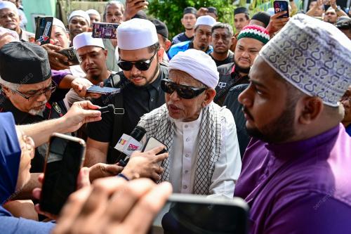 TAN SRI ABDUL HADI AWANG