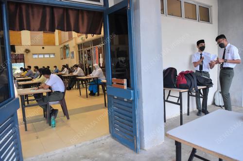 BANJIR SURUT, CALON MENDUDUKI SPM SEPERTI BIASA