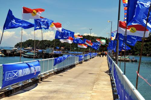 TR02_02052013_JETI_BENDERA