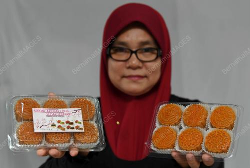 TR02_03022019_KUIH_BULAN