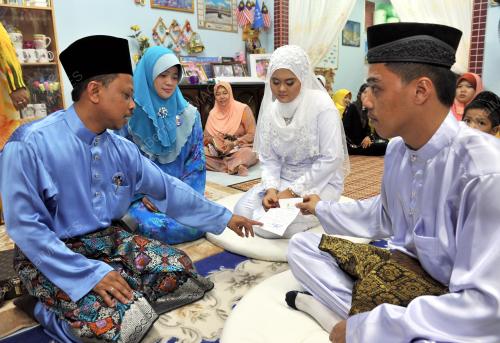 TR02_03052013_NIKAH