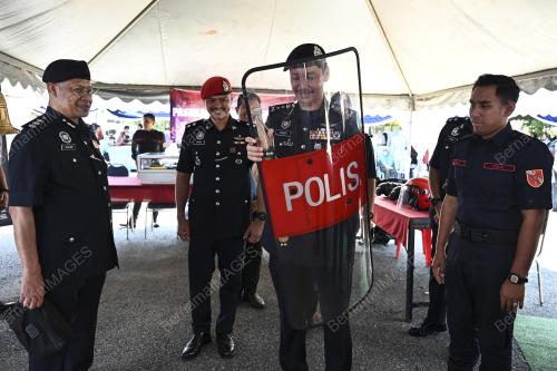 DATUK MOHD KHAIRI KHAIRUDIN