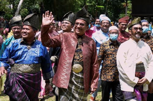 DATUK SERI DR AHMAD SAMSURI MOKHTAR