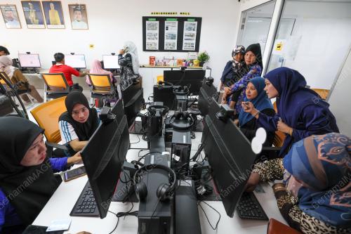 SISTEM PENGKALAN DATA UTAMA