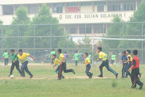 TR02_04102015_JEREBU