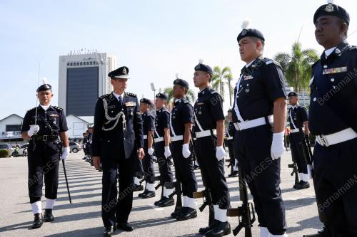 DATUK MOHD KHAIRI KHAIRUDIN