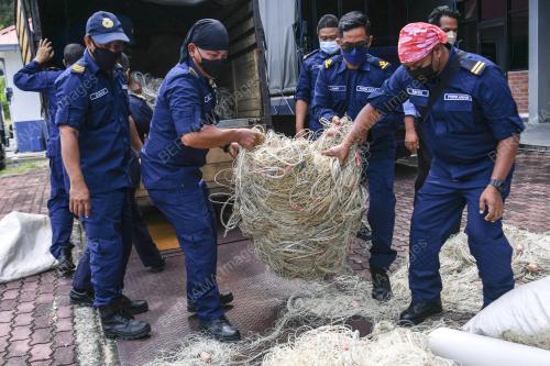 TANGKAPAN PUKAT PARI