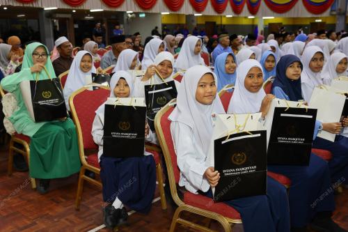 MAJLIS PENGURNIAAN AIDIL FITRI