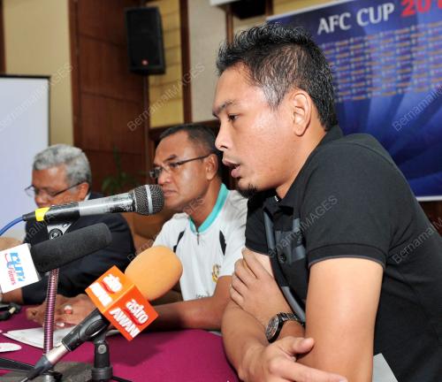 TR02_09042012_PIALA_AFC