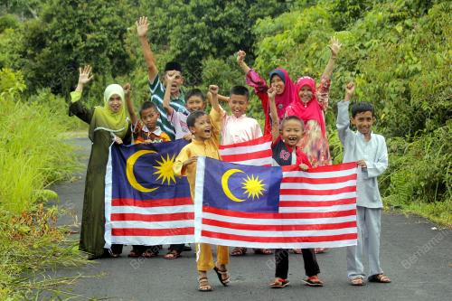 TR02_09082013_RAYA