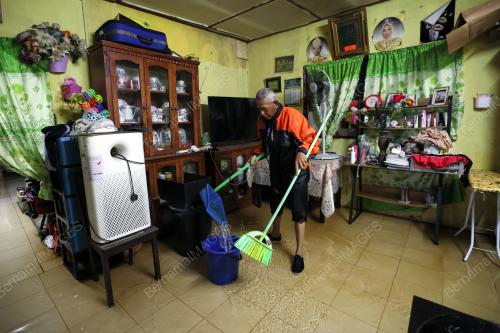 BANJIR KILAT