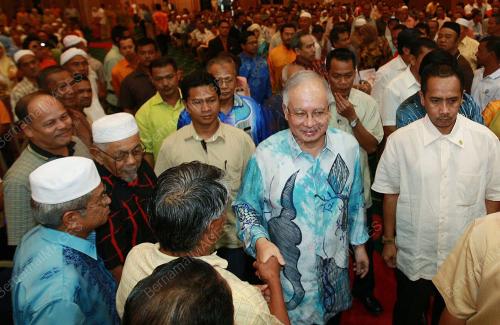 MOHD NAJIB TUN ABDUL RAZAK
