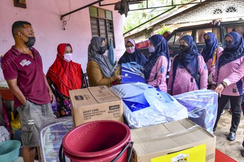 PROGRAM BANTUAN PRIHATIN PASCA BANJIR