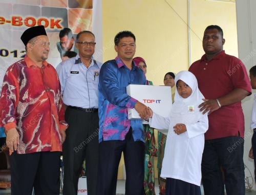 TR02_11042012_BANTUAN