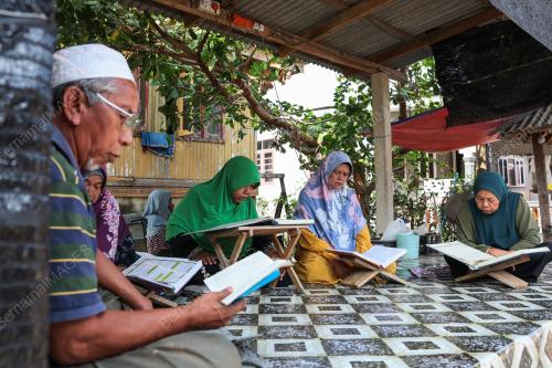 BACAAN AL-QURAN PADA RAMADAN