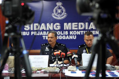 TR02_11052017_POLIS_DADAH_BN201705103095