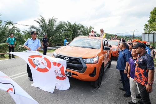 DATUK SERI AHMAD SHABERY CHEEK