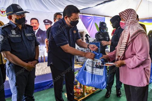 TAN SRI MOHD ZUKI ALI