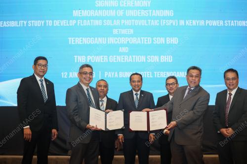 DATUK SERI DR AHMAD SAMSURI MOKHTAR