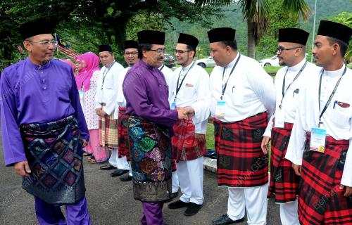 TR02_1260816_JOHARI_UMNO_26082016