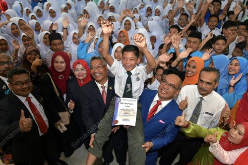 TR02_13012019_ANUGERAH_BN201901128061