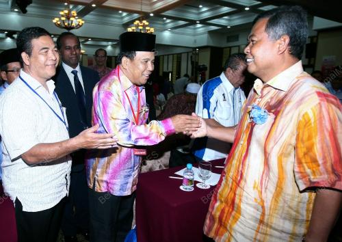 TR02_14012012_MB_NGO