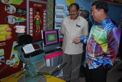 DATUK SERI DR ABDULLAH MD ZIN